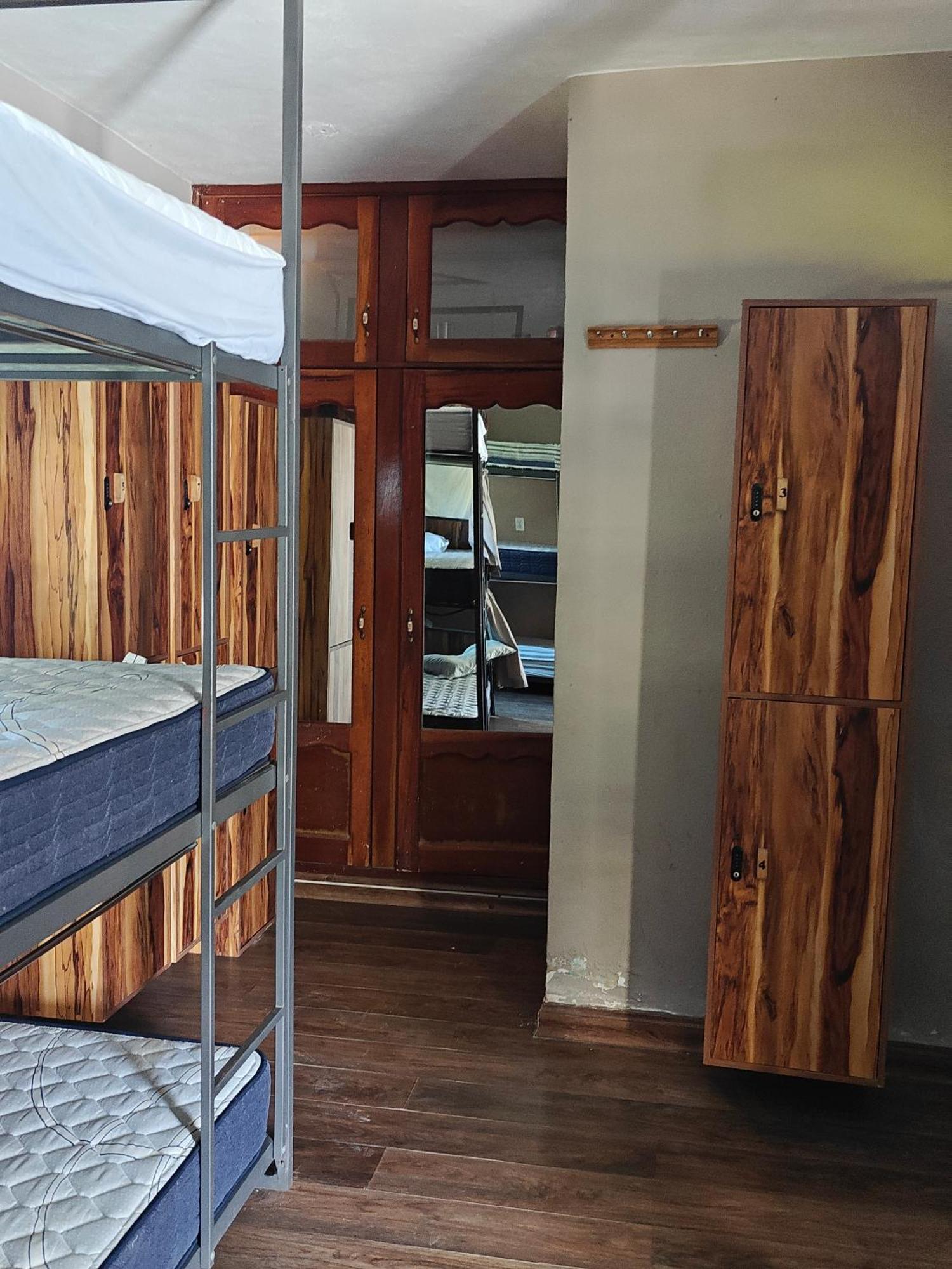 Hostel Casa Varuna