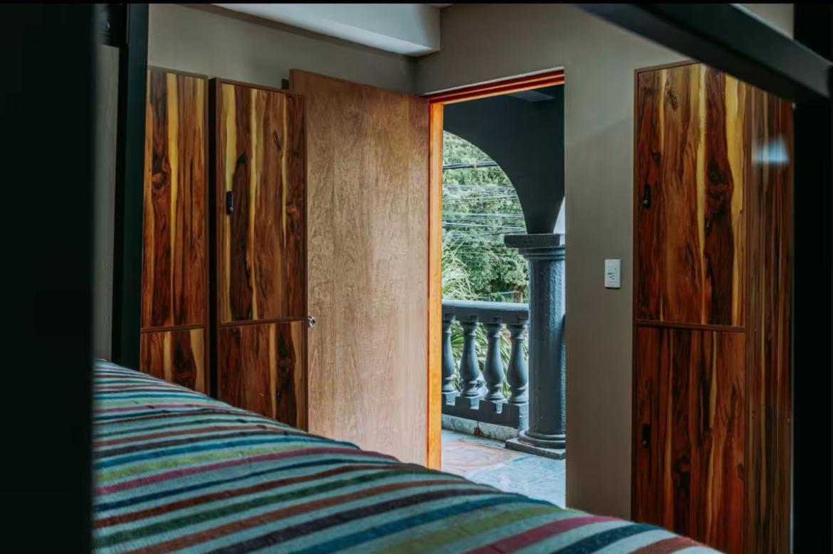 Hostel Casa Varuna *